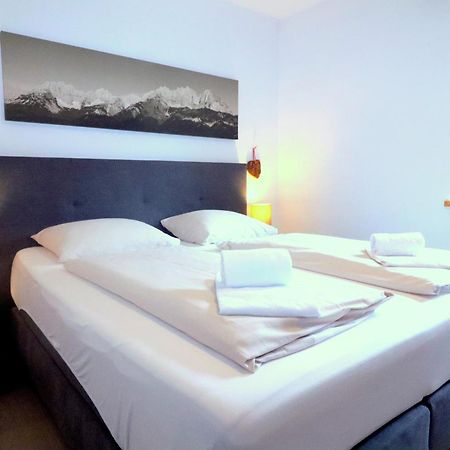 Chaletdorf Am Sonnenhang Neukirchen am Großvenediger Exteriör bild