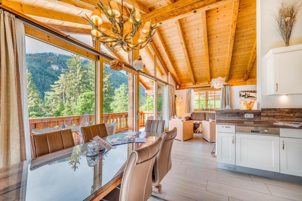 Chaletdorf Am Sonnenhang Neukirchen am Großvenediger Exteriör bild